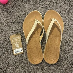 Olukai sandals